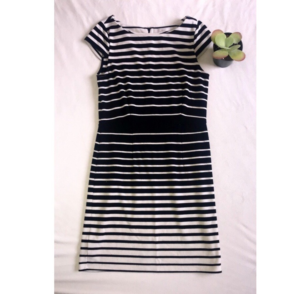 Loft Stripped Dress Size:10